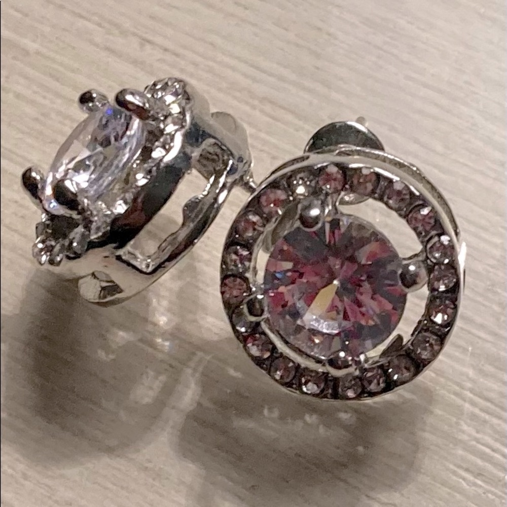 White Sapphire studs 10 carats Platinum plated